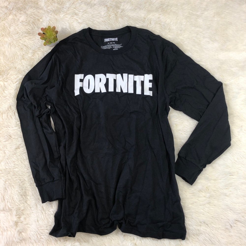 Fortnite Black long sleeve shirt size XL